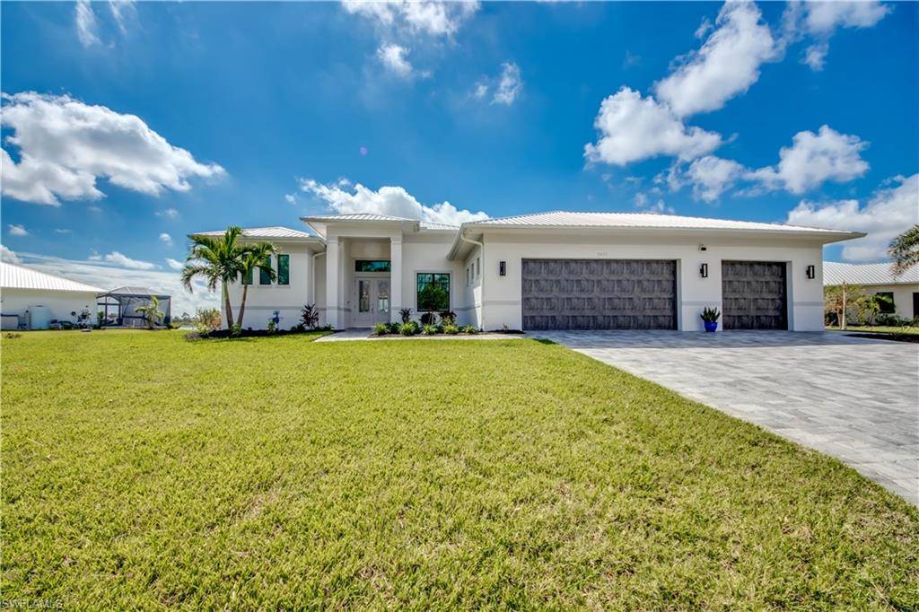 Cape Coral, FL 33993,2437 Lake Kismet TER