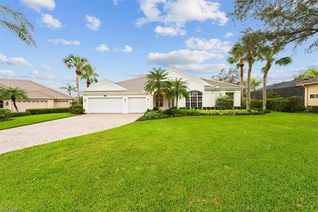 Naples, FL 34119,637 Shoreline DR