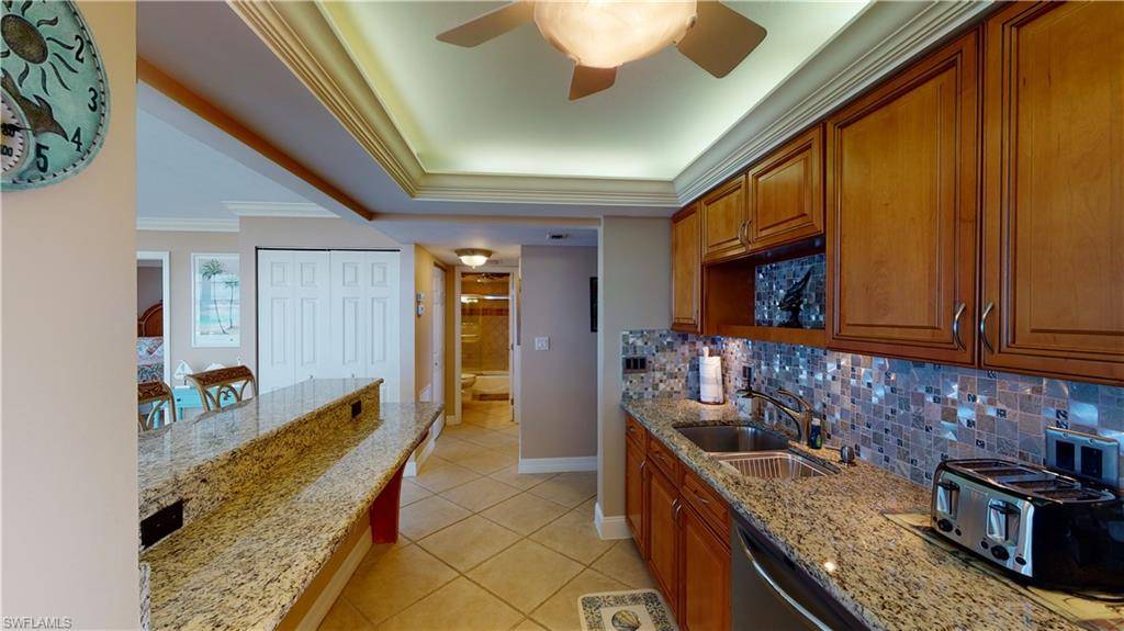 Marco Island, FL 34145,380 Seaview CT #706