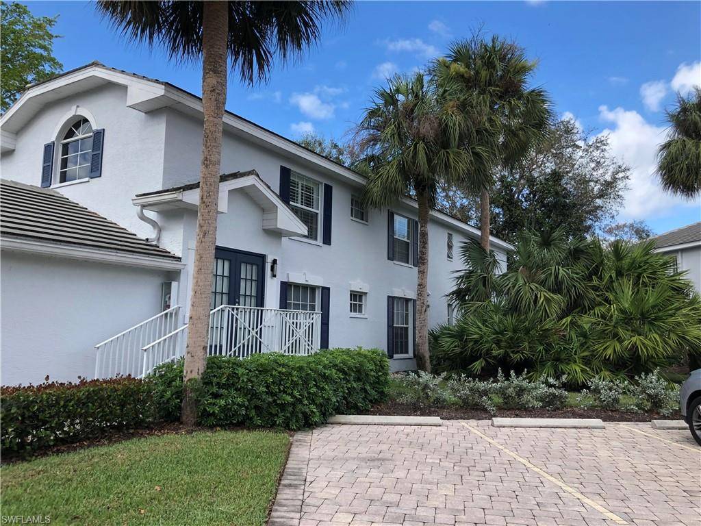 Naples, FL 34108,7050 Barrington CIR #202