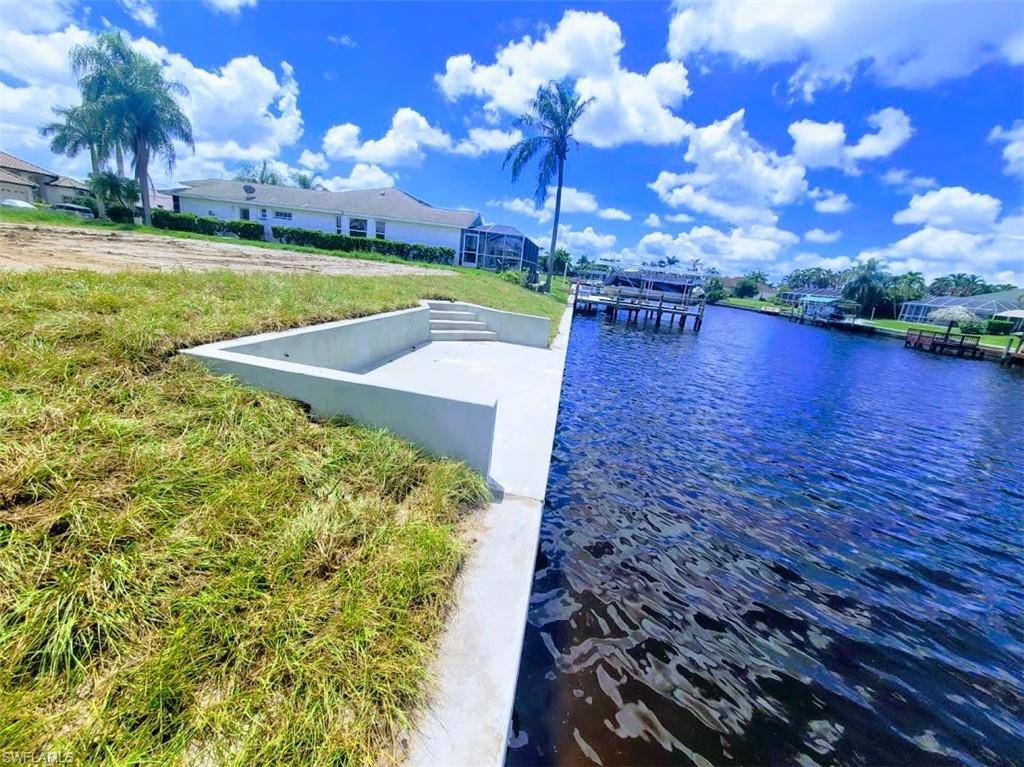 Cape Coral, FL 33990,2031 SE 21st ST