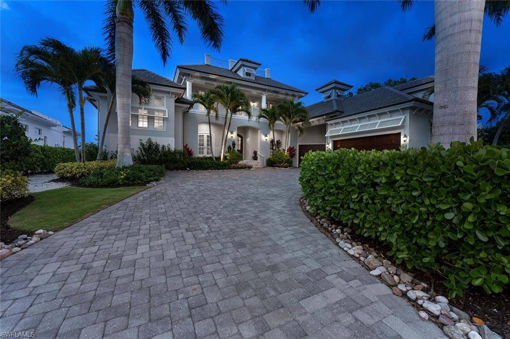 Naples, FL 34103,211 Bay PT