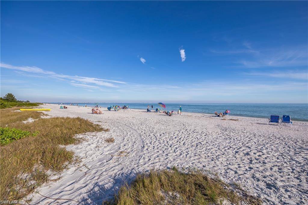 Sanibel, FL 33957,979 E Gulf DR #133