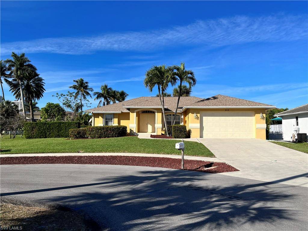 Marco Island, FL 34145,910 Dolphin CT