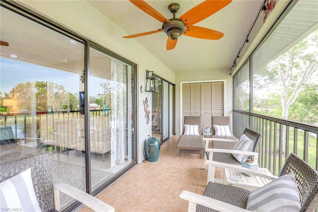 Naples, FL 34116,1211 Commonwealth CIR #C-206