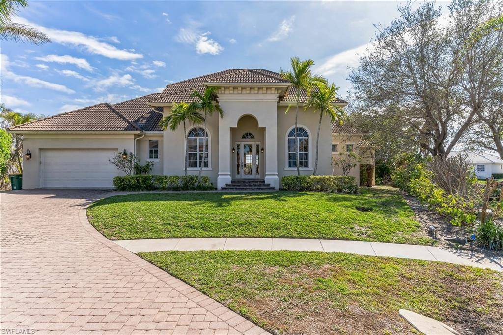 Marco Island, FL 34145,961 Olive CT