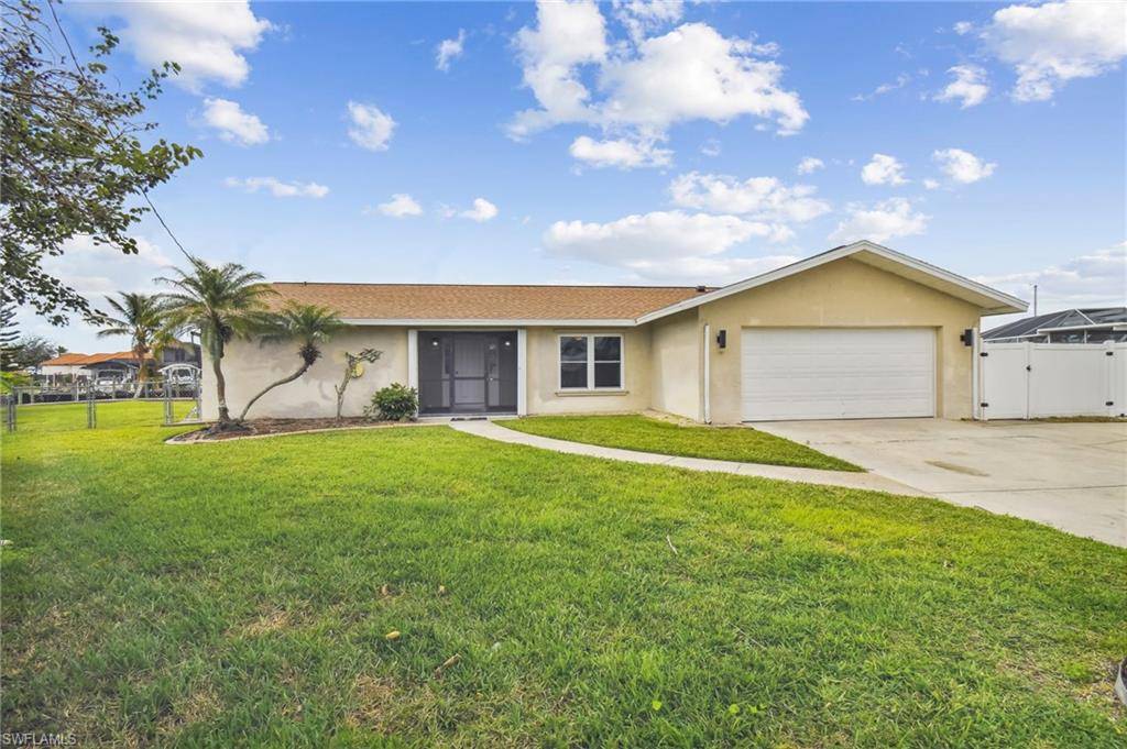 North Fort Myers, FL 33917,2145 Cape WAY