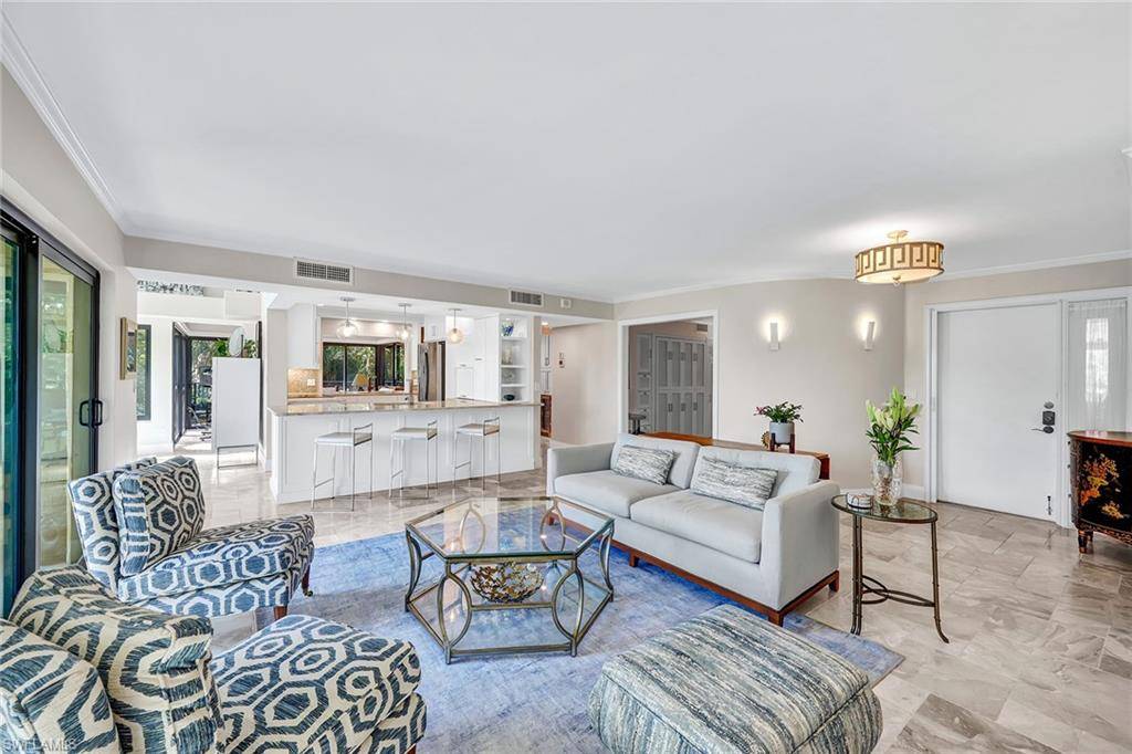 Naples, FL 34108,6710 Pelican Bay BLVD #435