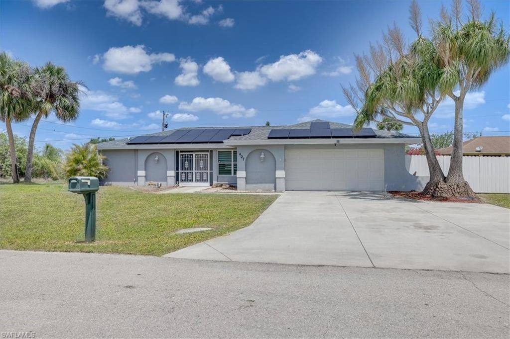 Lehigh Acres, FL 33936,1407 Graham CIR