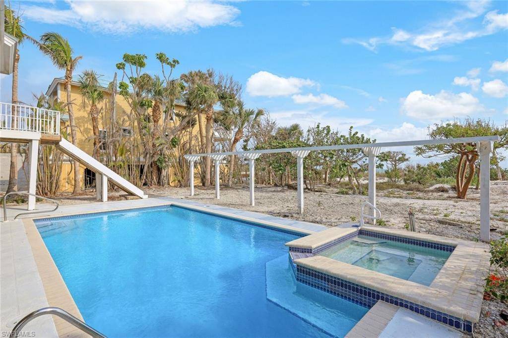 Sanibel, FL 33957,3635 W Gulf DR