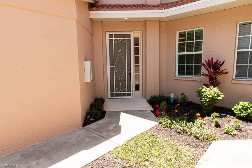 Naples, FL 34119,2025 Crestview WAY #111