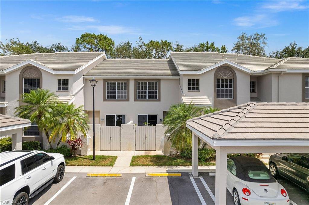 Naples, FL 34109,3785 Fieldstone BLVD #2-107