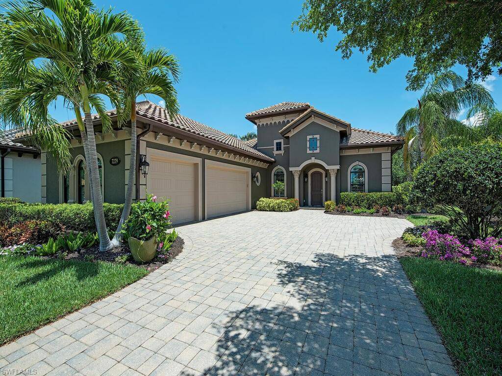 Naples, FL 34119,7279 Lantana CIR