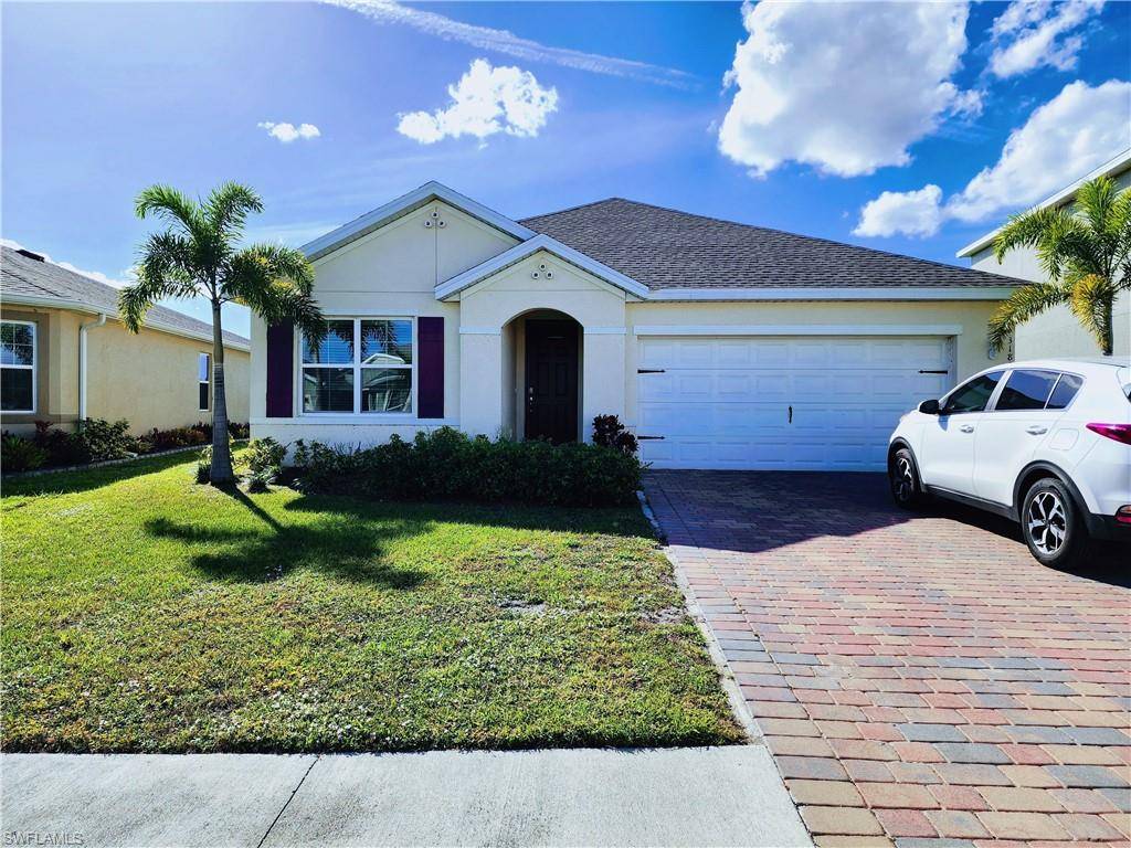 Cape Coral, FL 33909,3184 Estancia LN