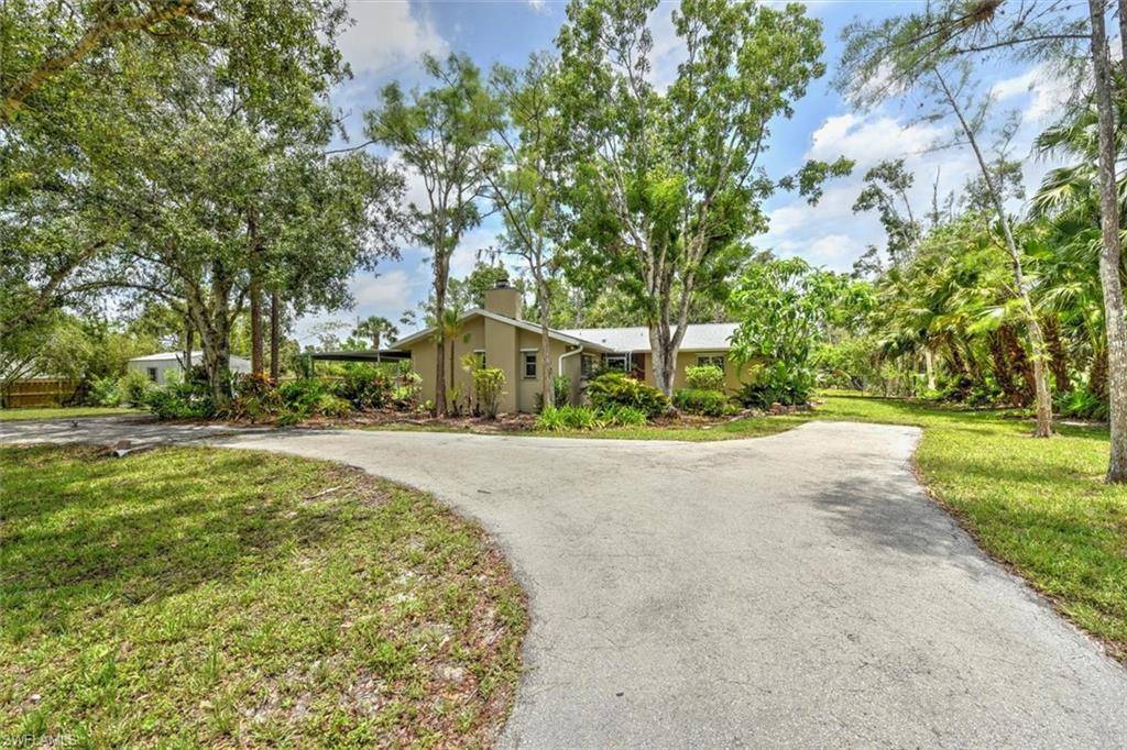 Fort Myers, FL 33912,15601 Briarcliff LN