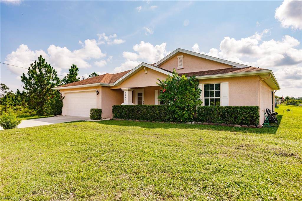 Lehigh Acres, FL 33974,1065 Edgerton AVE