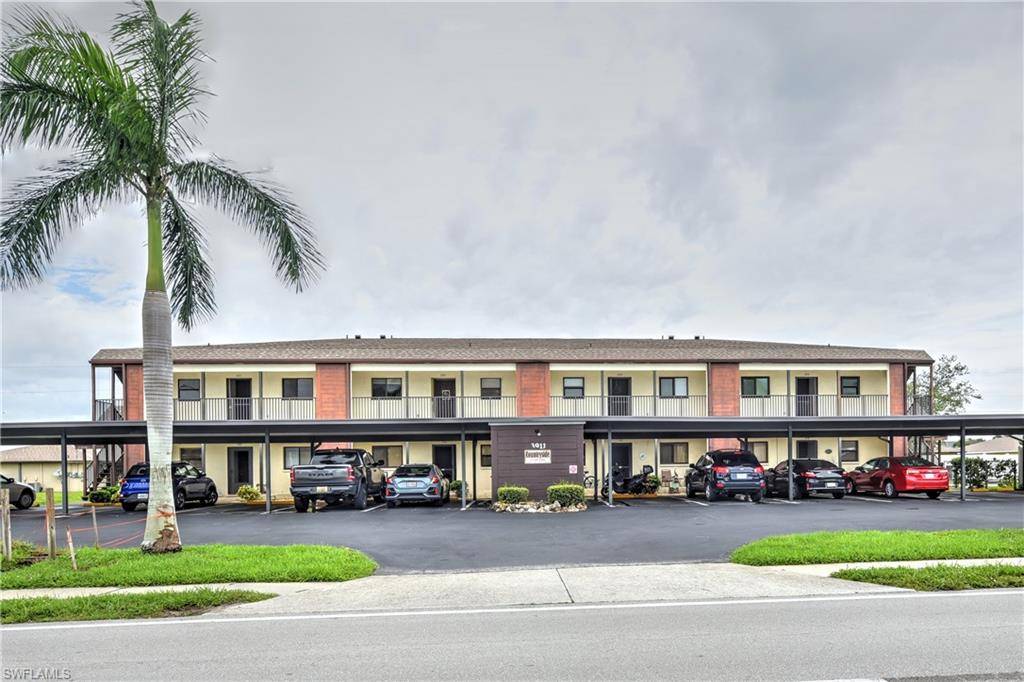 Cape Coral, FL 33904,3911 Country Club BLVD #202