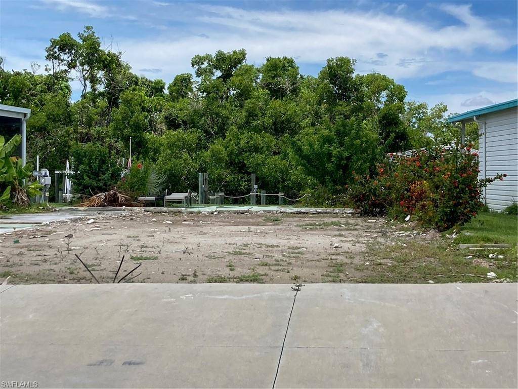 Fort Myers, FL 33905,336 Shoreland DR