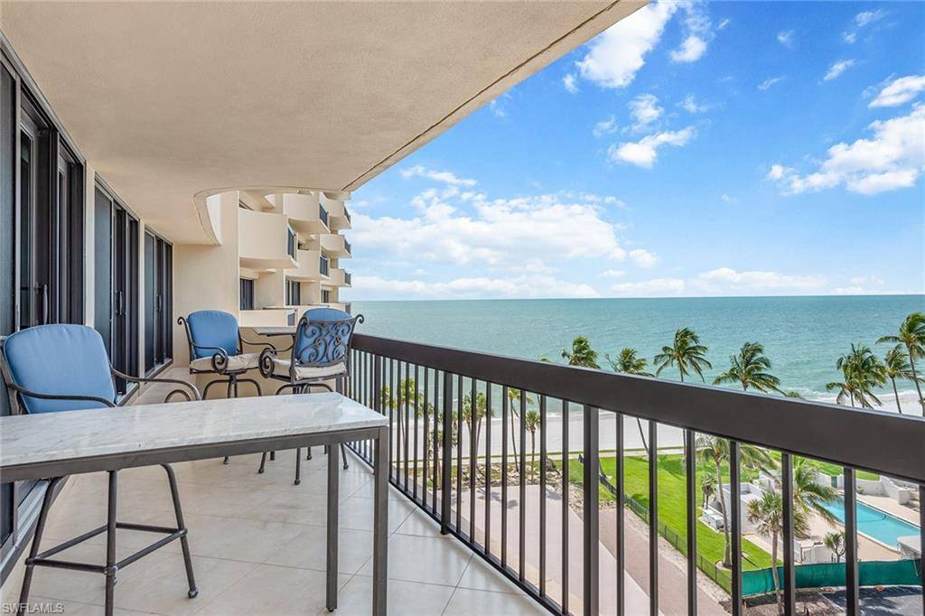 Naples, FL 34103,4001 Gulf Shore BLVD N #700