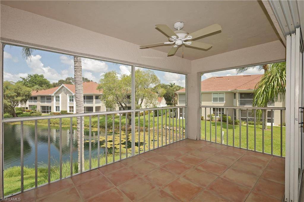 Naples, FL 34109,9852 Luna CIR #B-204