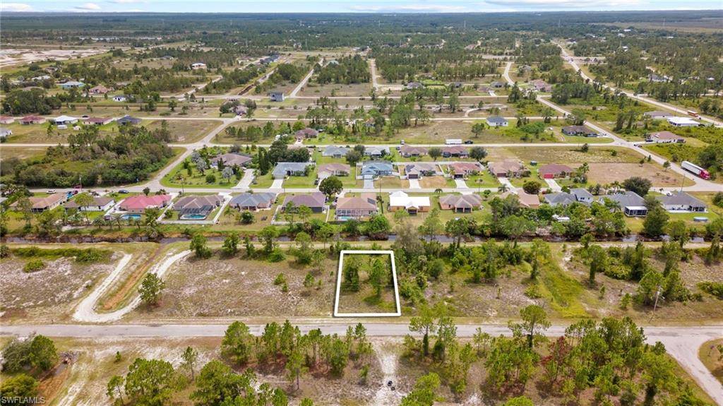 Lehigh Acres, FL 33974,1226 Edelweiss ST E