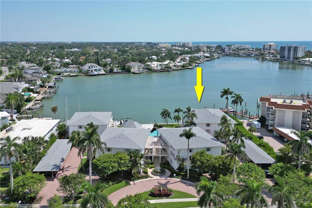 Naples, FL 34103,322 Harbour DR #103A