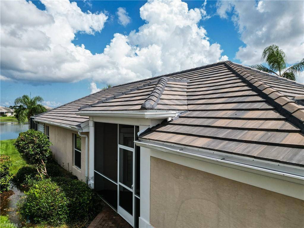 Cape Coral, FL 33991,2665 Clairfont CT