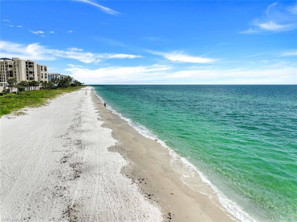 Naples, FL 34103,3333 Gulf Shore BLVD N #501