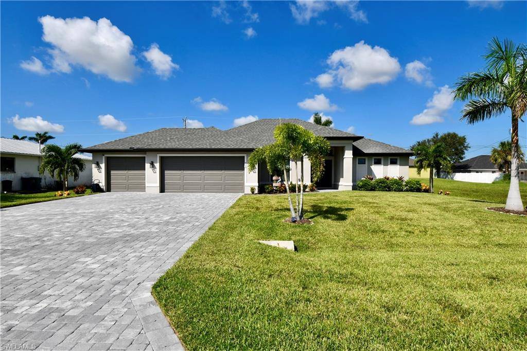 Cape Coral, FL 33991,818 SW 9th CT