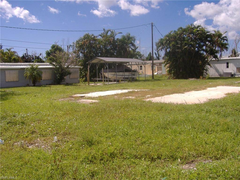 St. James City, FL 33956,5082 Curlew DR