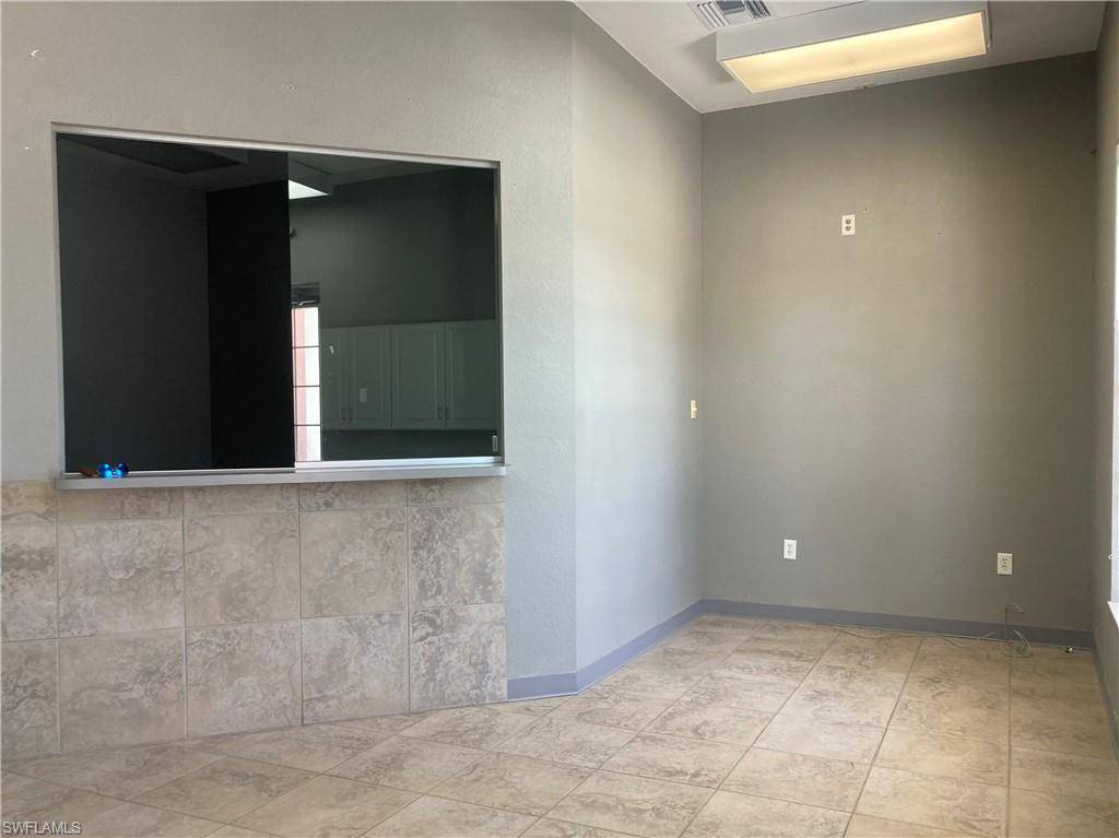 Port Charlotte, FL 33953,1032 Tamiami TRL #1