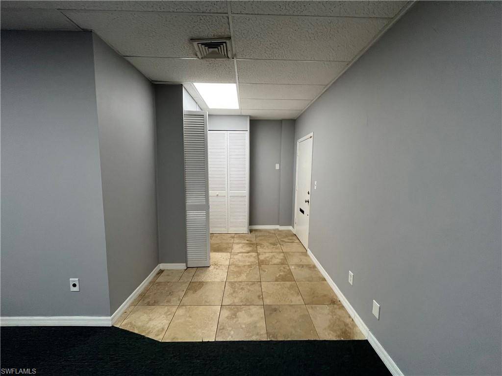 Fort Myers, FL 33901,3949 Evans AVE #102