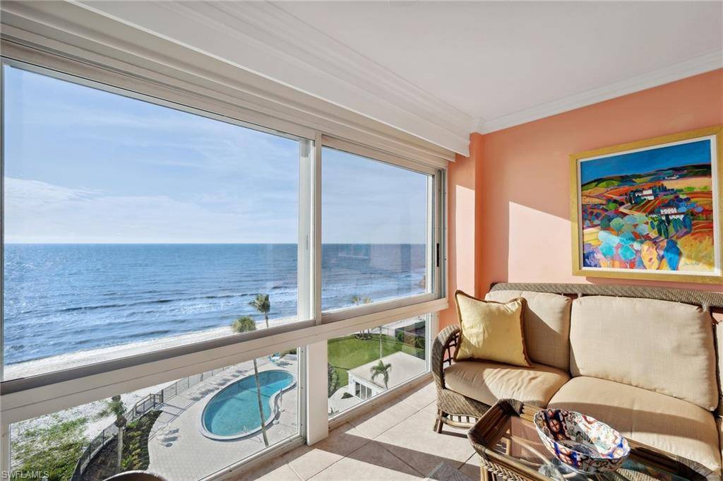 Naples, FL 34102,1717 Gulf Shore BLVD N #701