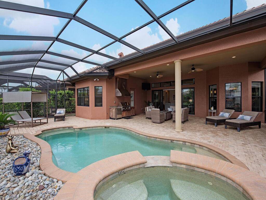 Naples, FL 34119,7296 Lantana CIR