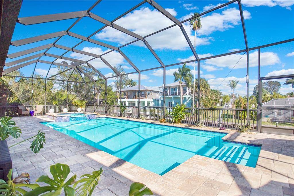 Bonita Springs, FL 34135,27111 Mora RD W