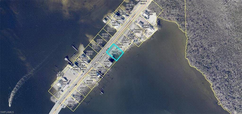 Matlacha, FL 33993,4251 Pine Island RD NW