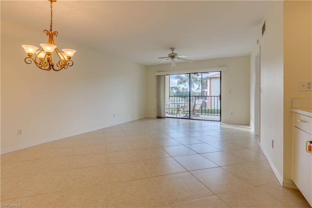 Naples, FL 34104,7240 Coventry CT #320