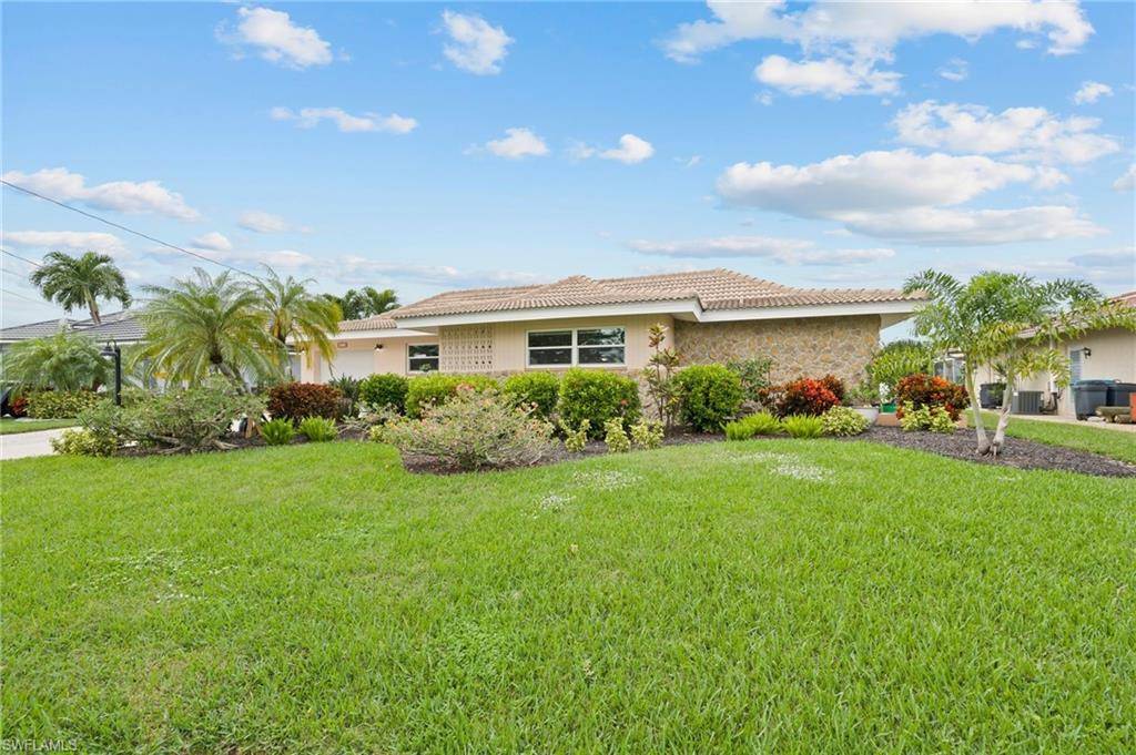 Cape Coral, FL 33904,713 SE 44th ST