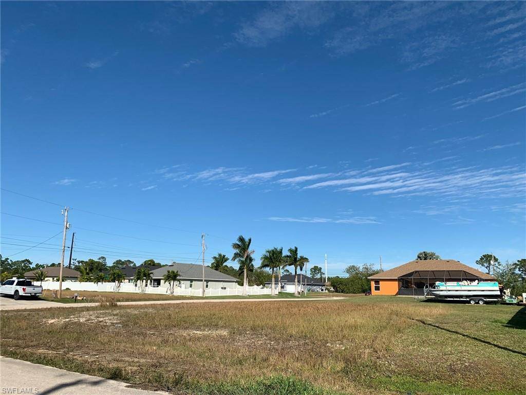 Cape Coral, FL 33909,821 NE 32nd ST