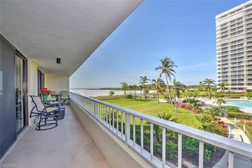 Marco Island, FL 34145,260 SEAVIEW CT #210