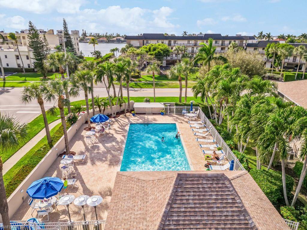 Marco Island, FL 34145,860 Elkhorn CT #313