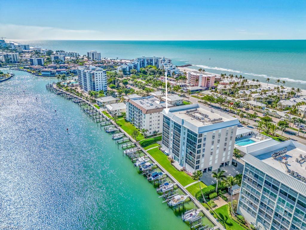 Naples, FL 34103,2650 Gulf Shore BLVD N #704