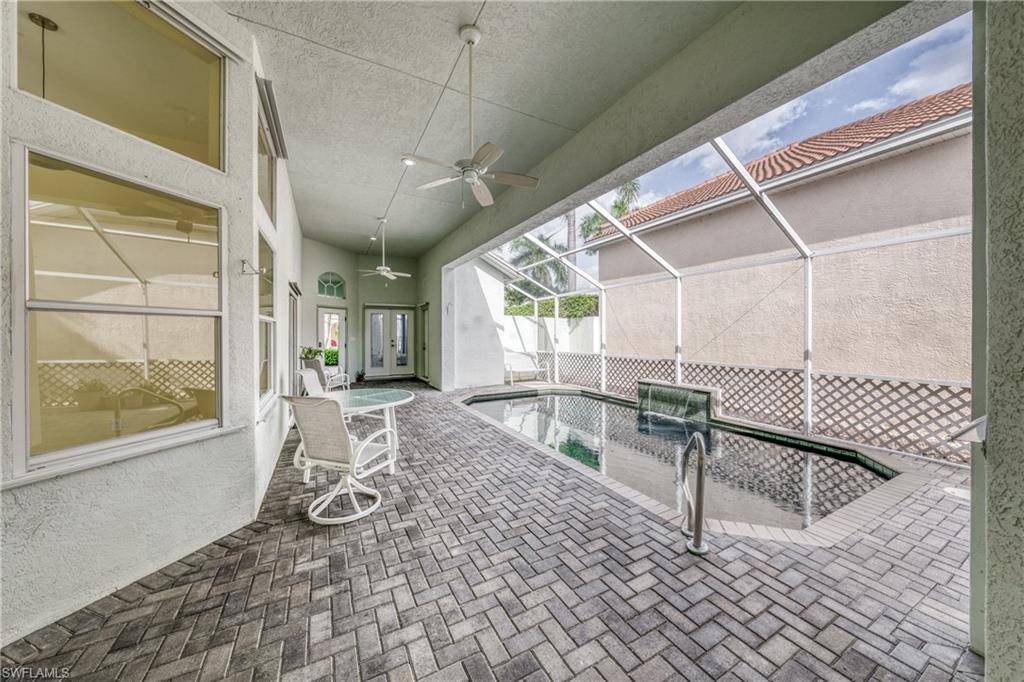 Naples, FL 34104,1088 Jardin DR