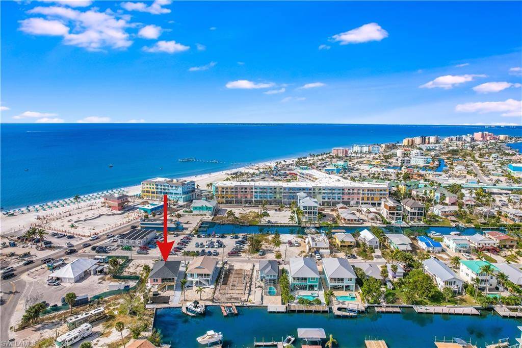 Fort Myers Beach, FL 33931,122 Primo DR