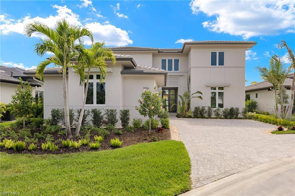 Naples, FL 34109,2056 Cambridge Park DR