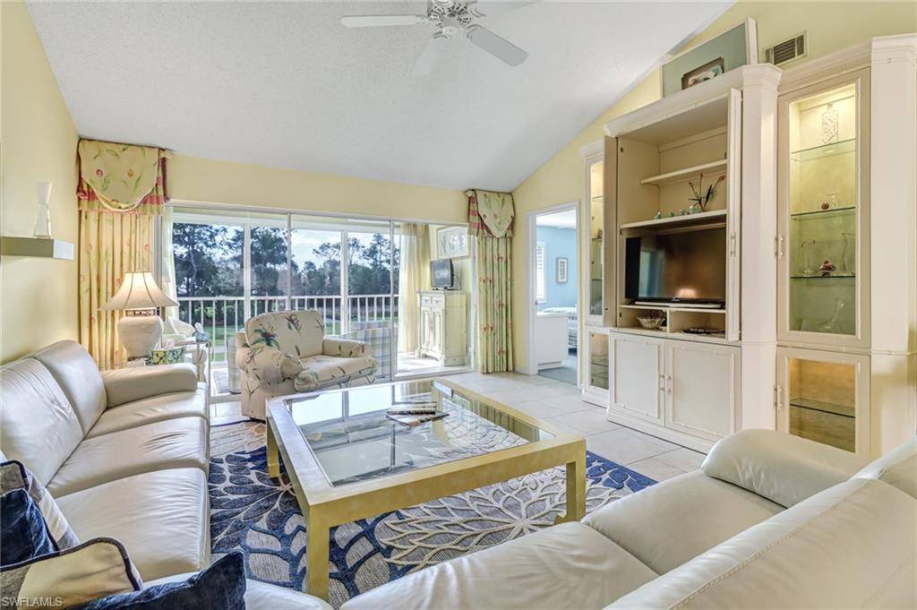 Naples, FL 34104,6860 Dennis CIR #K-202