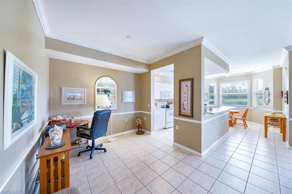 Naples, FL 34112,3780 Sawgrass WAY #3316