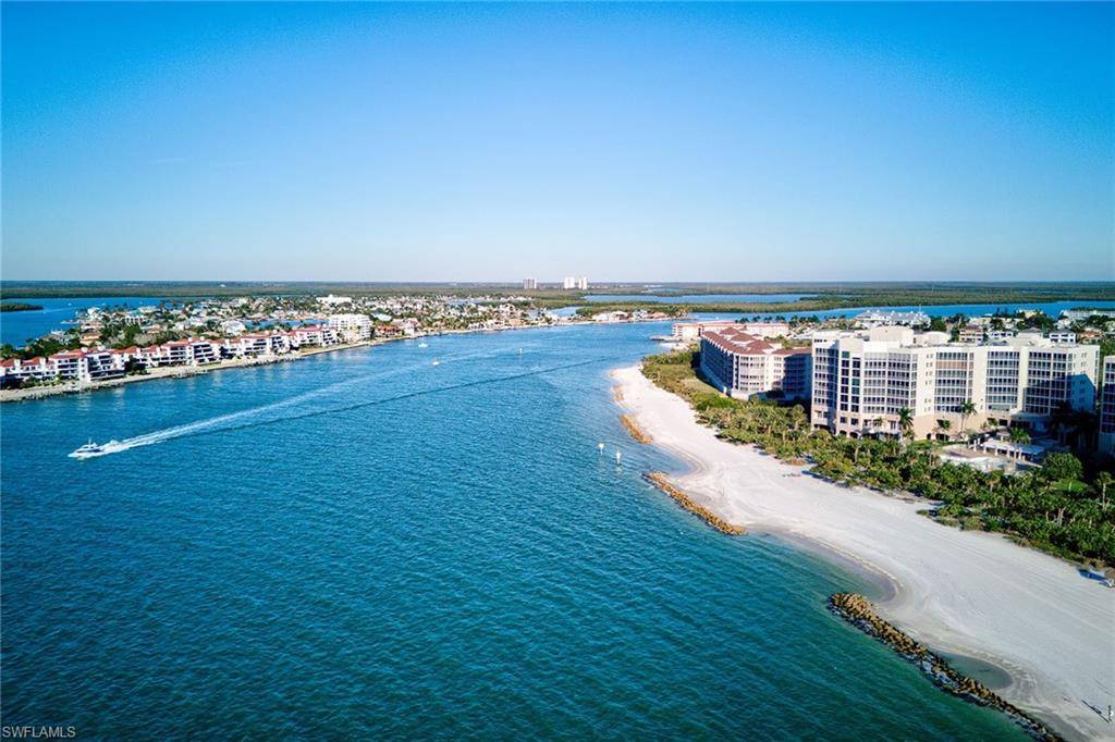 Marco Island, FL 34145,5000 Royal Marco WAY #835