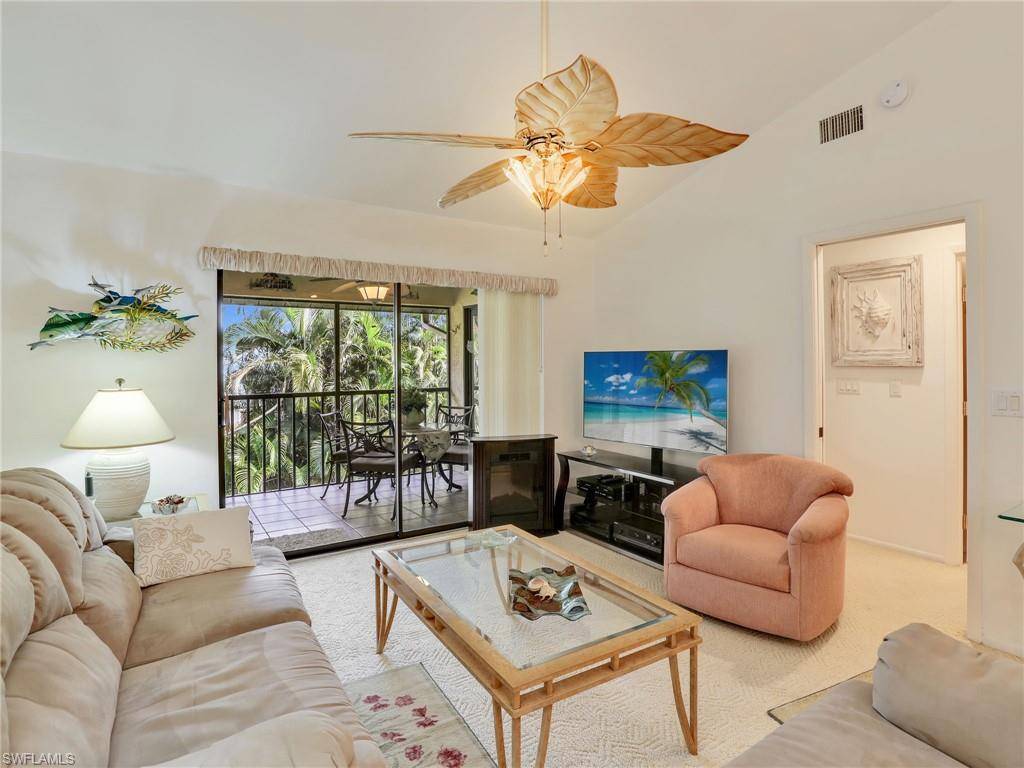 Fort Myers, FL 33919,8336 Charter Club CIR #9