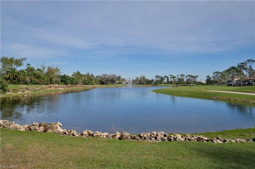 Fort Myers, FL 33907,5565 Trailwinds DR #222